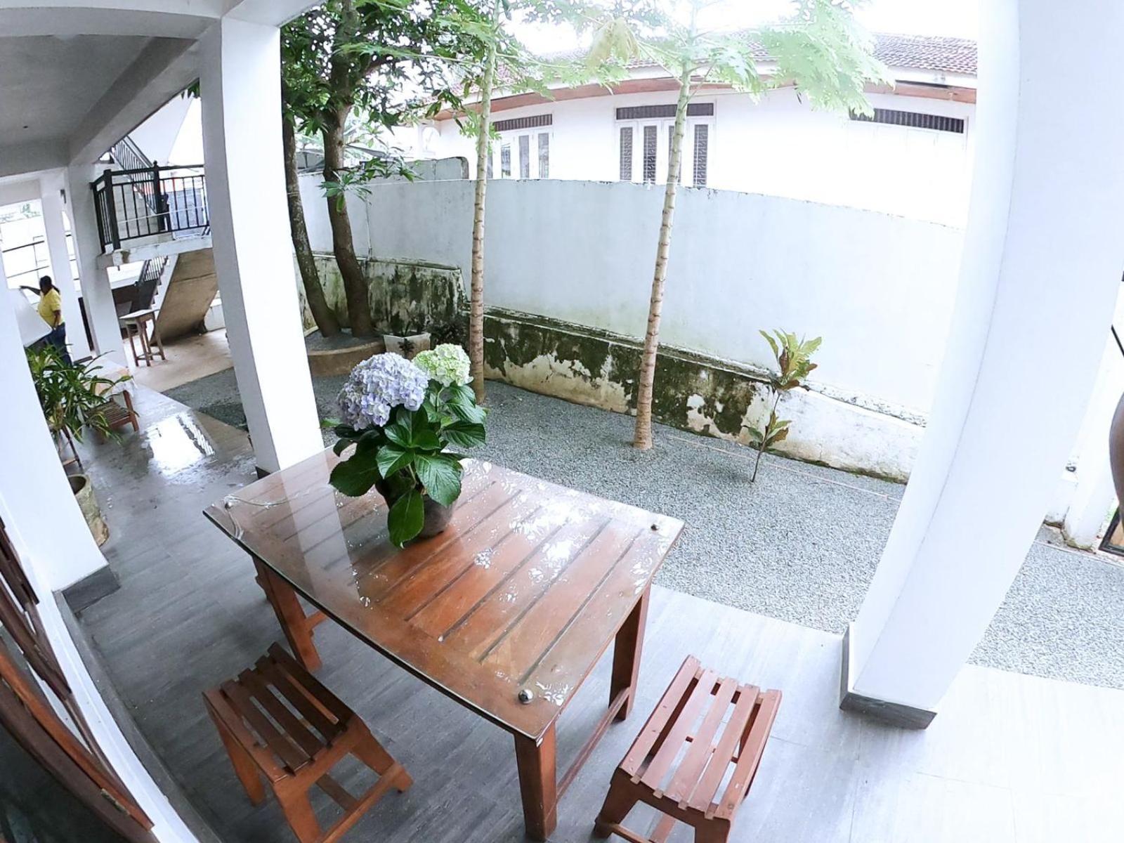 Happy Tuna Guesthouse ฮิกคาดูวา ภายนอก รูปภาพ