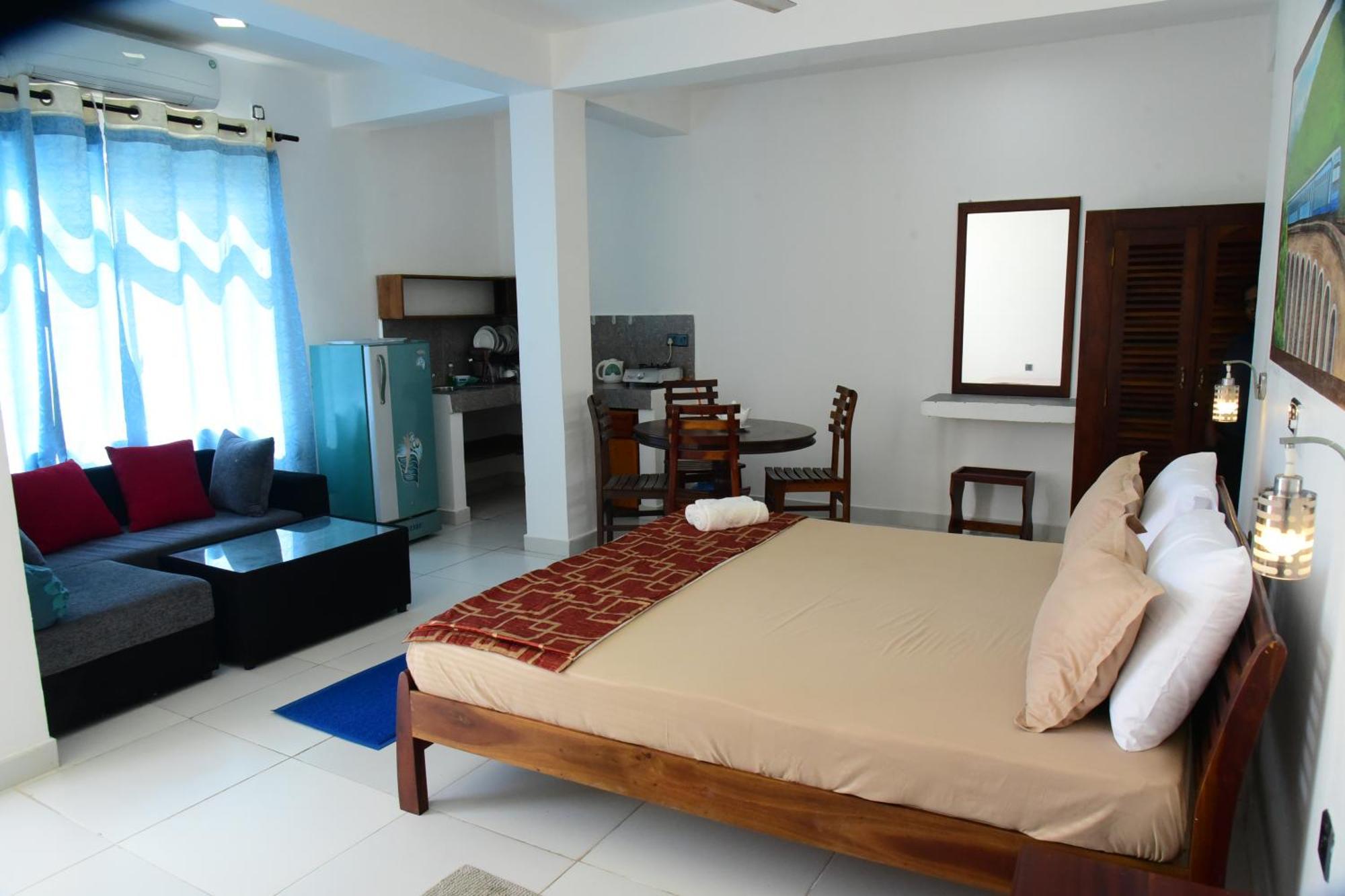 Happy Tuna Guesthouse ฮิกคาดูวา ภายนอก รูปภาพ
